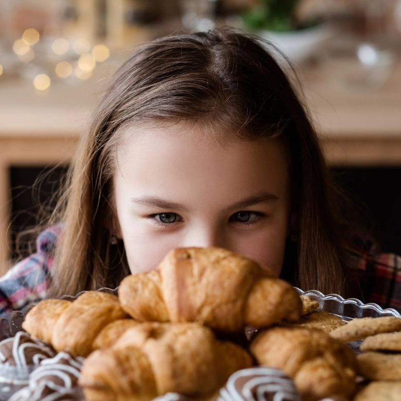 Okul öncesi ve Adolesan Dönem Beslenmesi - Göktürk - dytelifbozyel